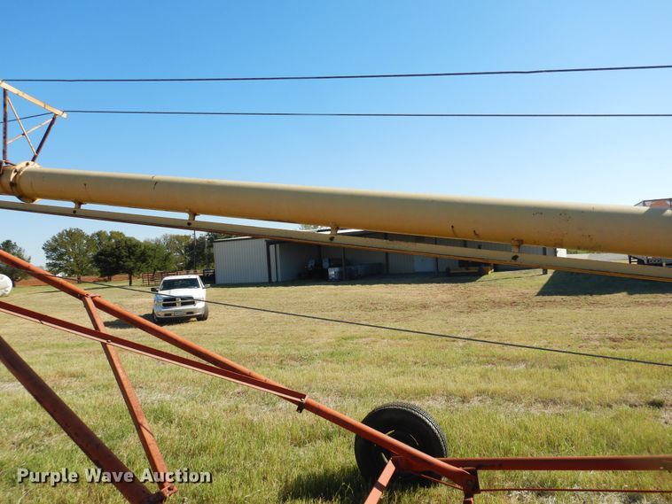 image for item HL9506 Westfield TR80-61 grain auger