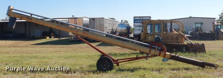 image for item HL9507 Westfield WR100-31 grain auger