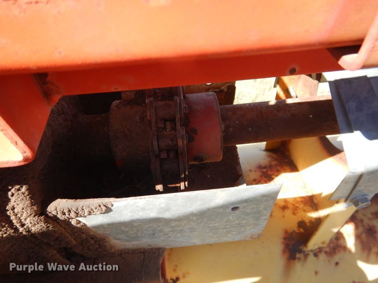 image for item HL9507 Westfield WR100-31 grain auger