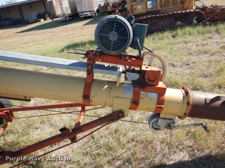 image for item HL9507 Westfield WR100-31 grain auger