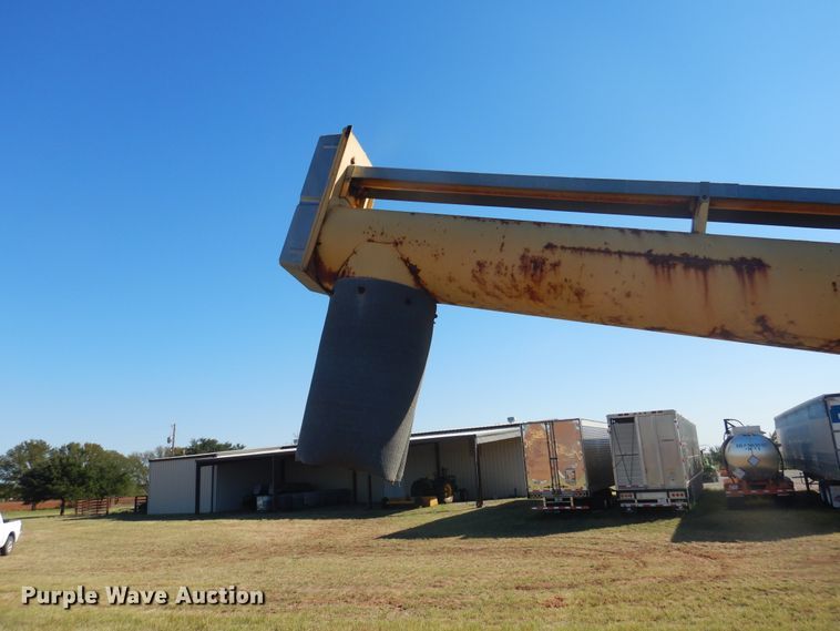 image for item HL9507 Westfield WR100-31 grain auger