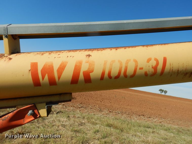 image for item HL9507 Westfield WR100-31 grain auger