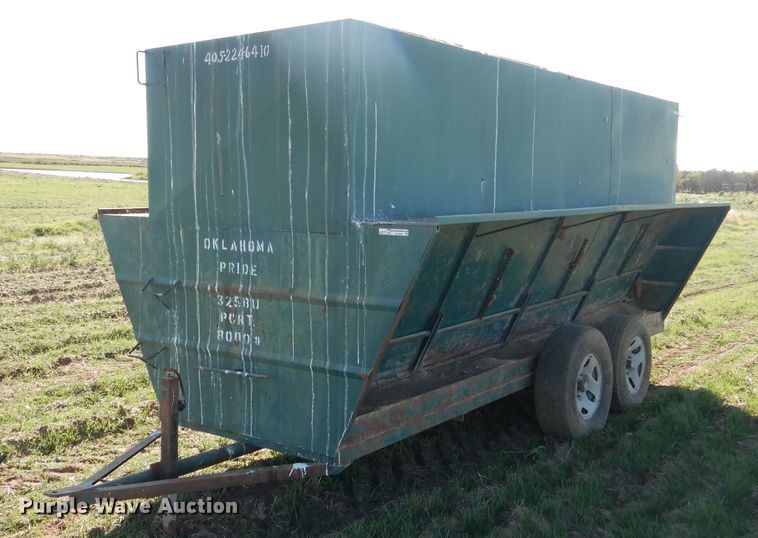 image for item HL9509 Oklahoma Pride livestock feeder