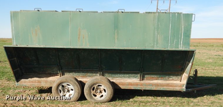 image for item HL9509 Oklahoma Pride livestock feeder