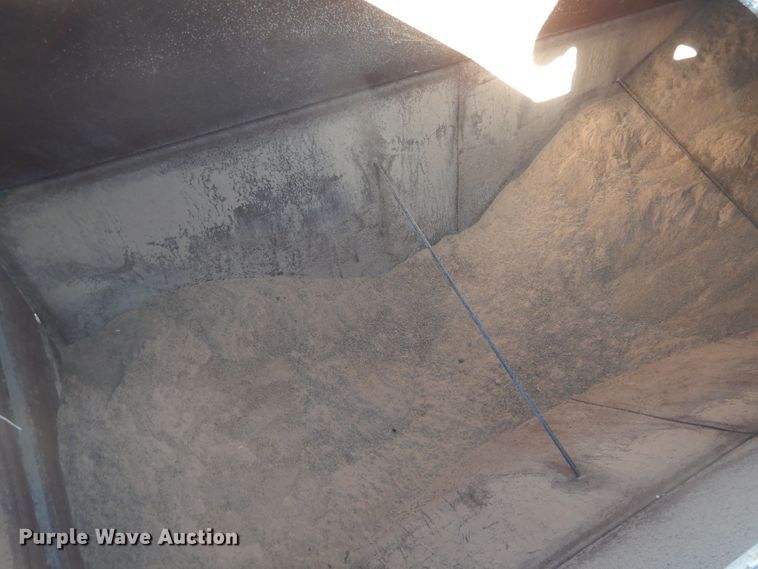 image for item HL9509 Oklahoma Pride livestock feeder