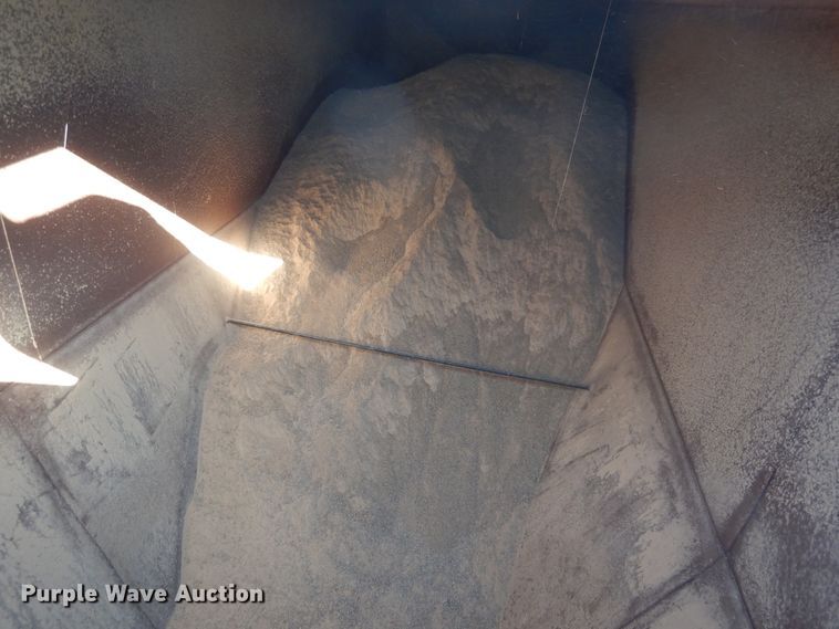 image for item HL9509 Oklahoma Pride livestock feeder