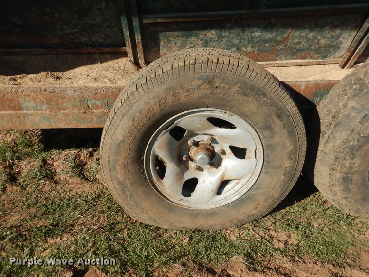 image for item HL9509 Oklahoma Pride livestock feeder