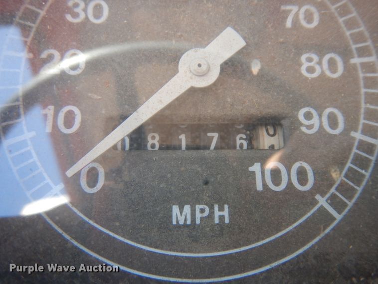 image for item HN9352 1974 Ford 8000  grain truck