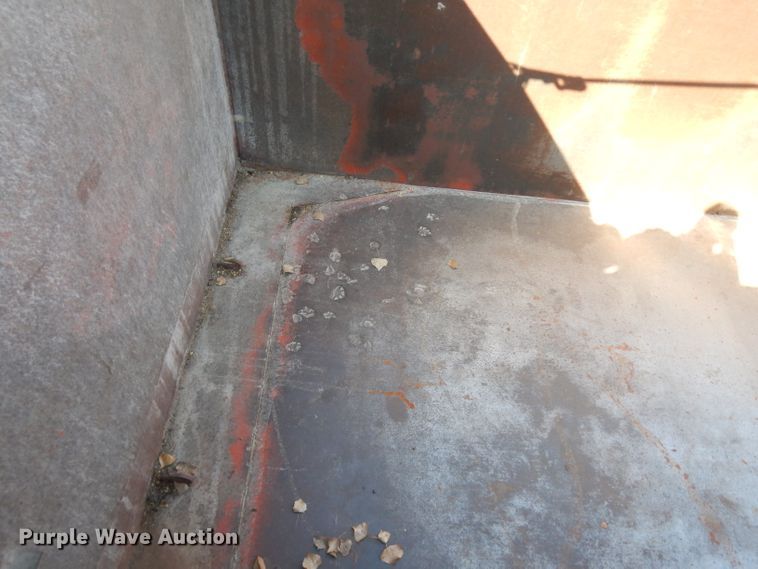 image for item HN9352 1974 Ford 8000  grain truck