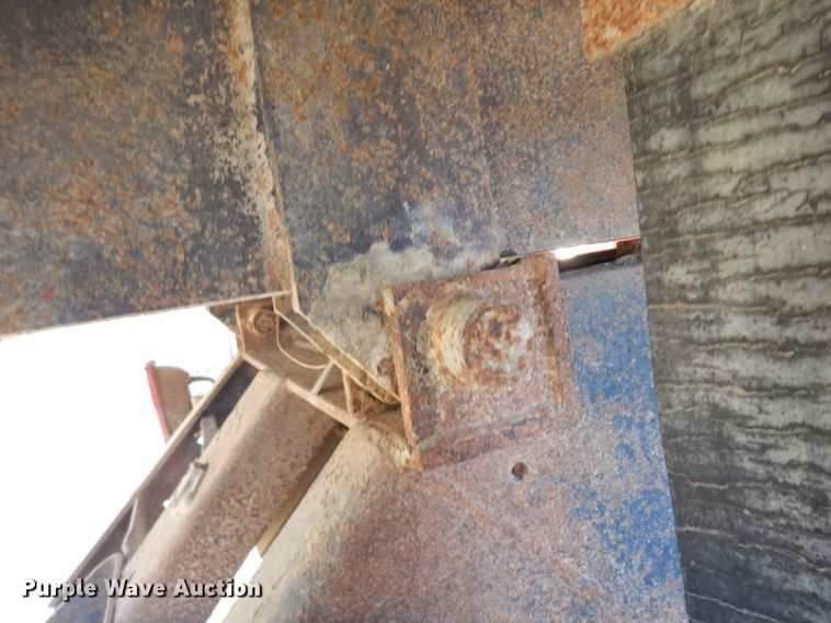 image for item HN9352 1974 Ford 8000  grain truck