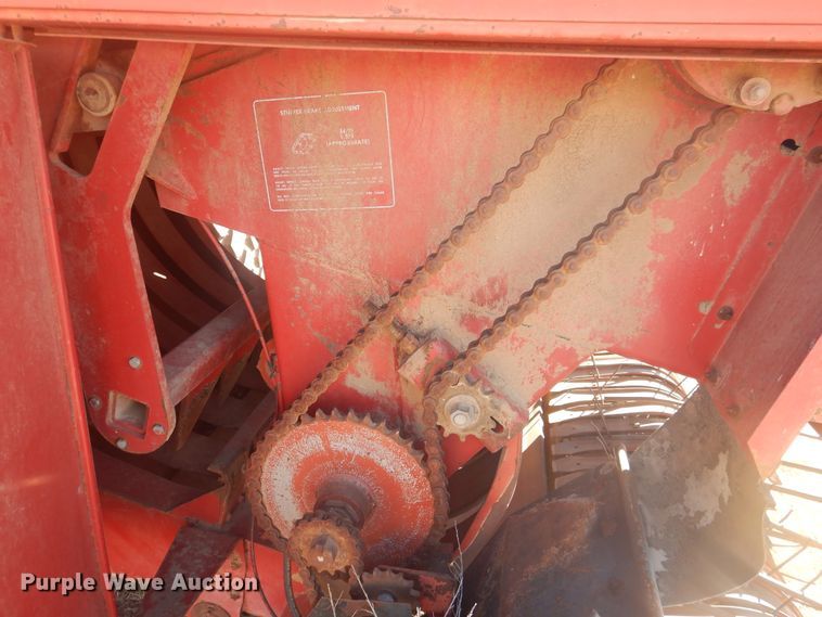 image for item HO9206 1989 Case IH 8580  large square baler