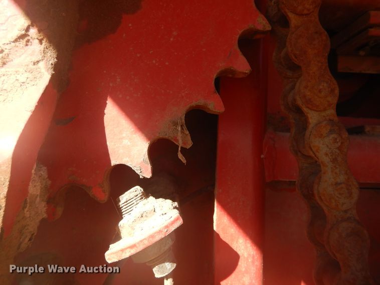 image for item HO9206 1989 Case IH 8580  large square baler