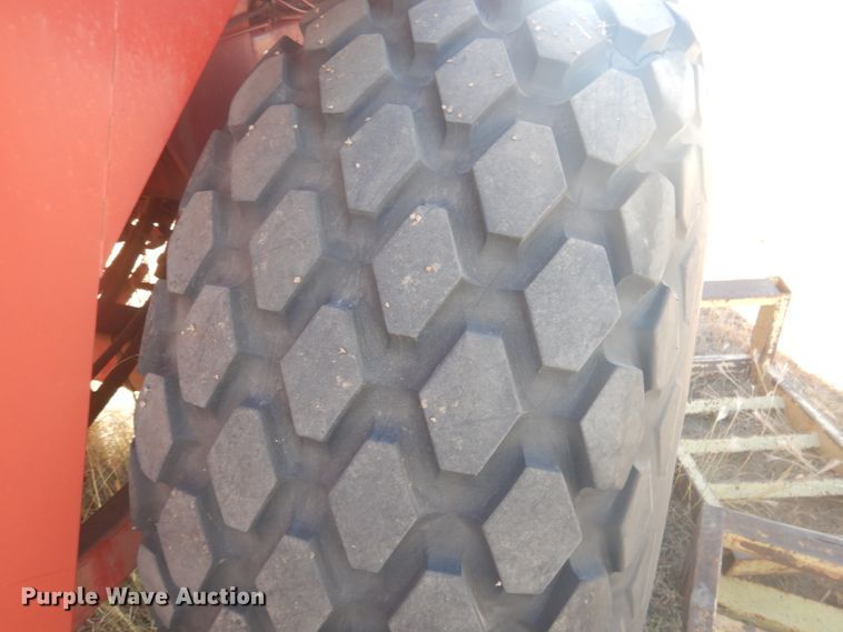 image for item HO9206 1989 Case IH 8580  large square baler