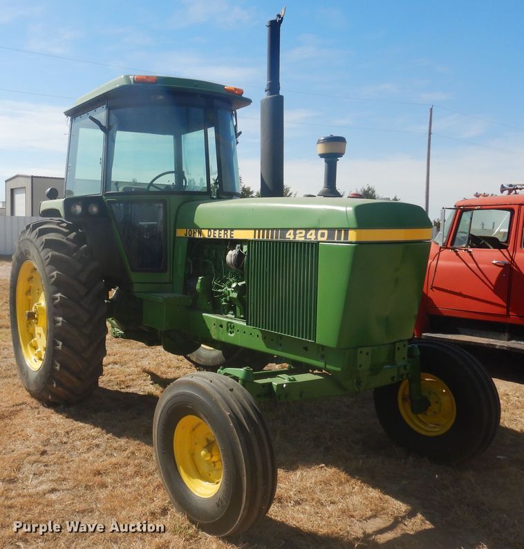 image for item HO9219 1978 John Deere 4240  tractor