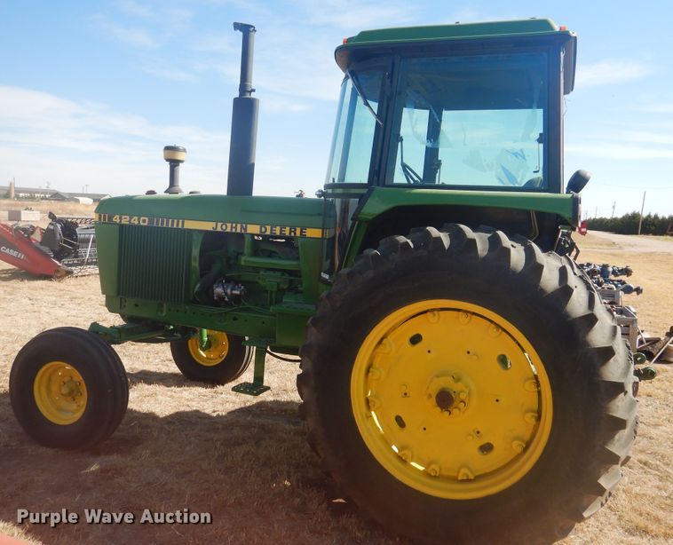 image for item HO9219 1978 John Deere 4240  tractor