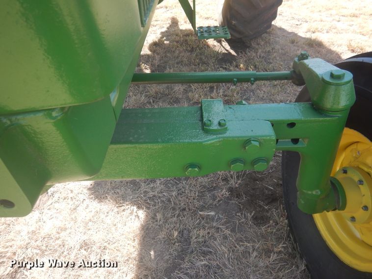 image for item HO9219 1978 John Deere 4240  tractor