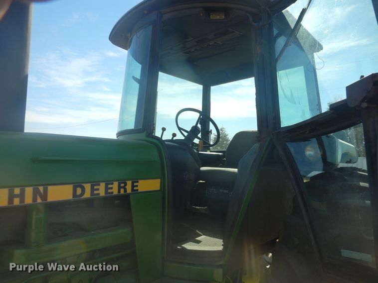 image for item HO9219 1978 John Deere 4240  tractor