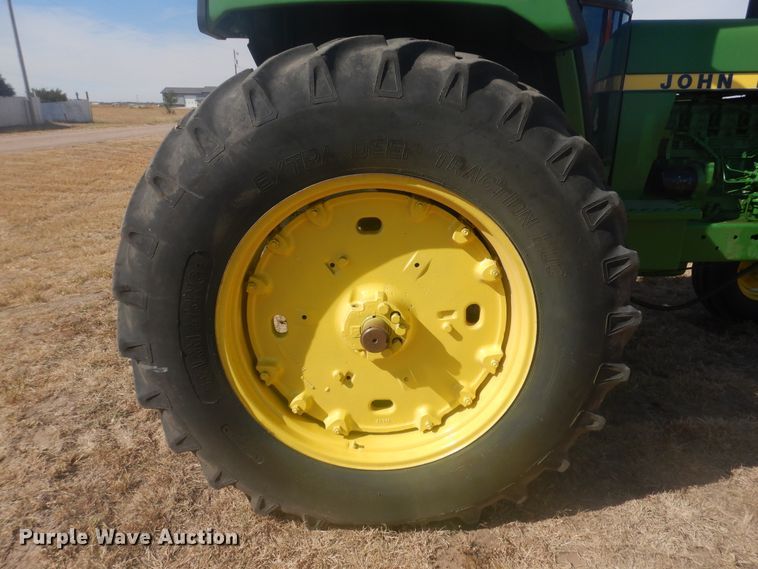 image for item HO9219 1978 John Deere 4240  tractor