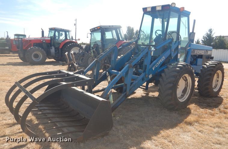 image for item HO9221 1994 Ford Versatile 9030  4WD bi-directional tractor