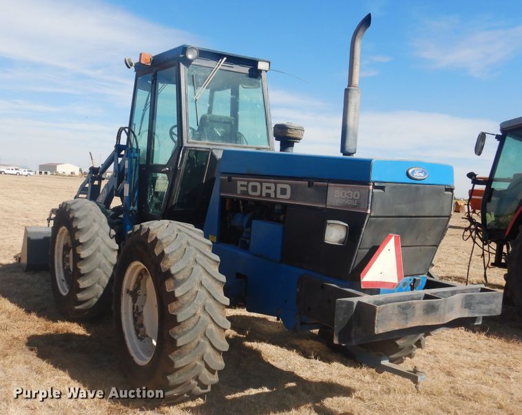 image for item HO9221 1994 Ford Versatile 9030  4WD bi-directional tractor
