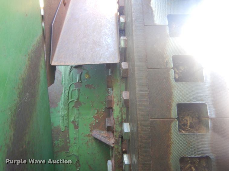 image for item HO9242 John Deere 425 hay cuber