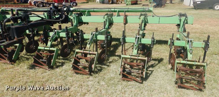 image for item HO9244 Bigham Brothers Super Duty strip-till