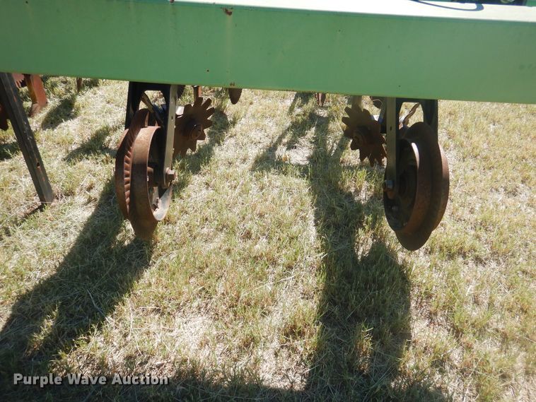 image for item HO9244 Bigham Brothers Super Duty strip-till