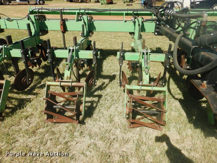 image for item HO9244 Bigham Brothers Super Duty strip-till