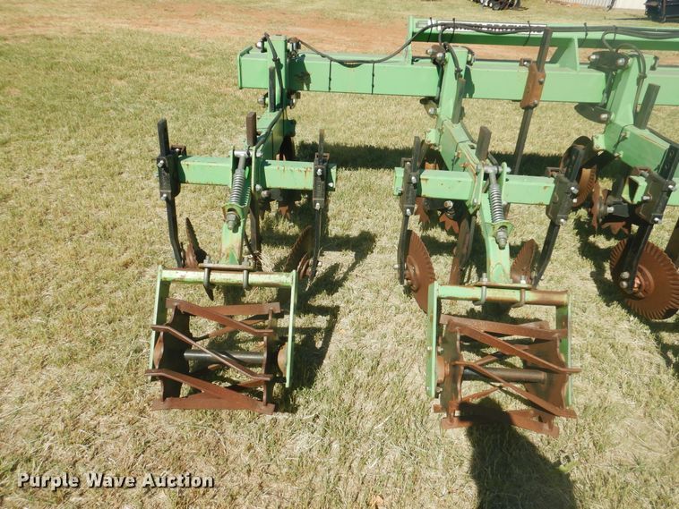 image for item HO9244 Bigham Brothers Super Duty strip-till