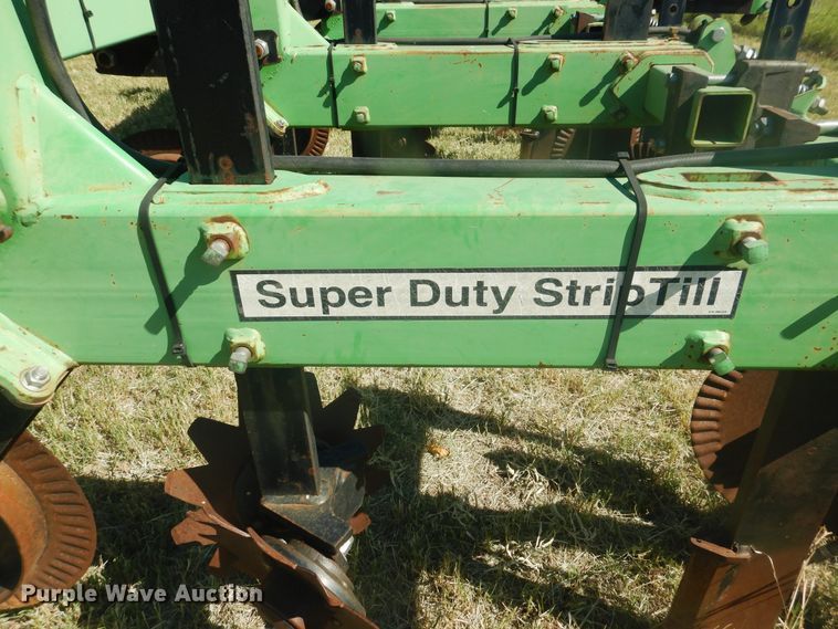 image for item HO9244 Bigham Brothers Super Duty strip-till