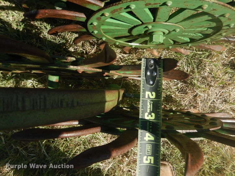 image for item HO9245 John Deere 400 rotary hoe