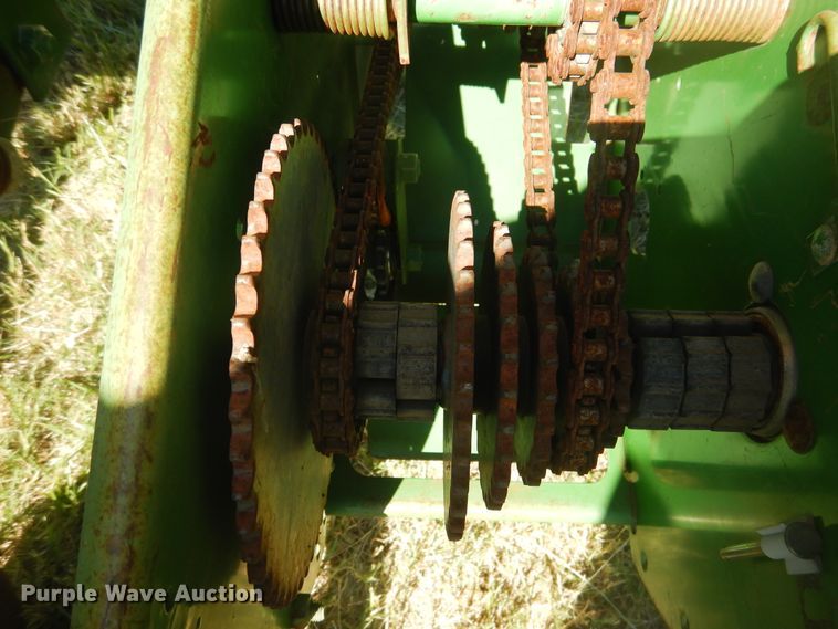 image for item HO9246 John Deere Max Emerge Plus planter