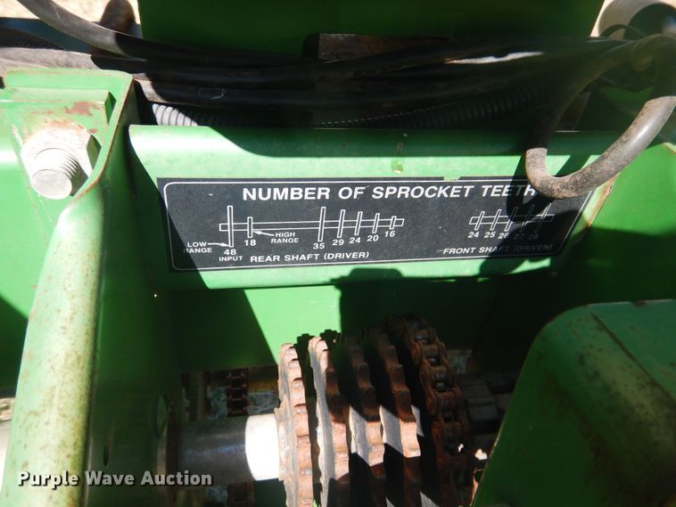 image for item HO9246 John Deere Max Emerge Plus planter