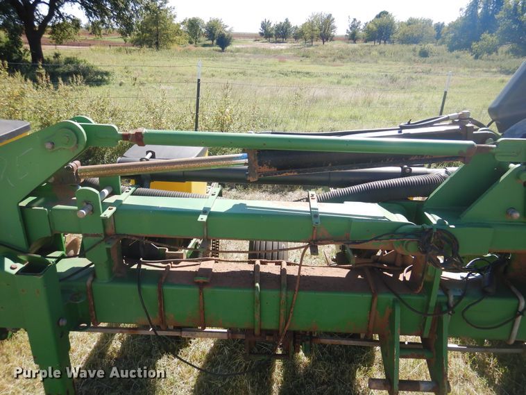 image for item HO9246 John Deere Max Emerge Plus planter