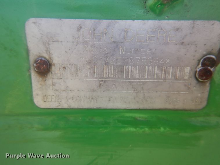 image for item HO9246 John Deere Max Emerge Plus planter