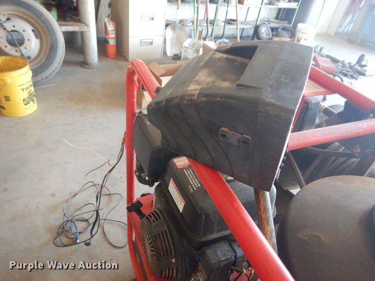 image for item HO9248 2012 Bestway implement retrieval trailer