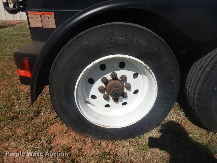 image for item HO9248 2012 Bestway implement retrieval trailer