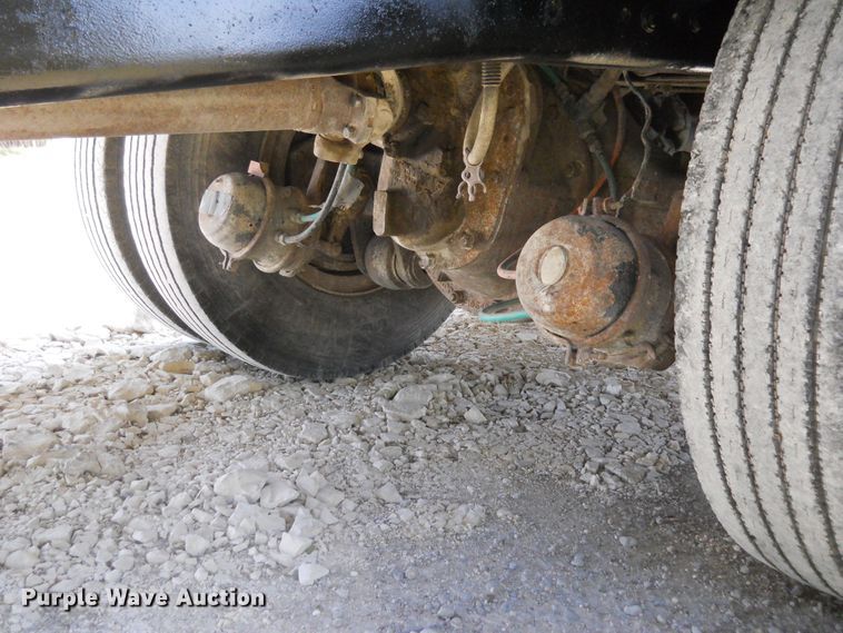 image for item HO9678 1979 Ford 8000  grain truck