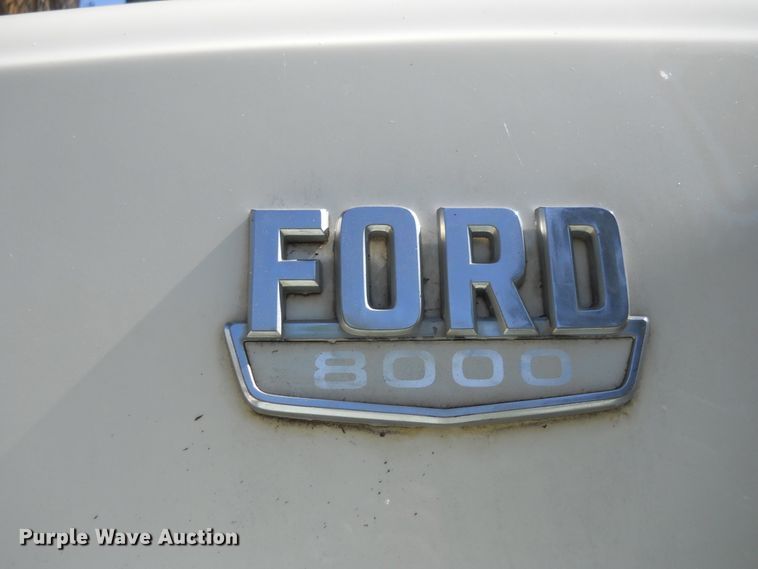 image for item HO9678 1979 Ford 8000  grain truck