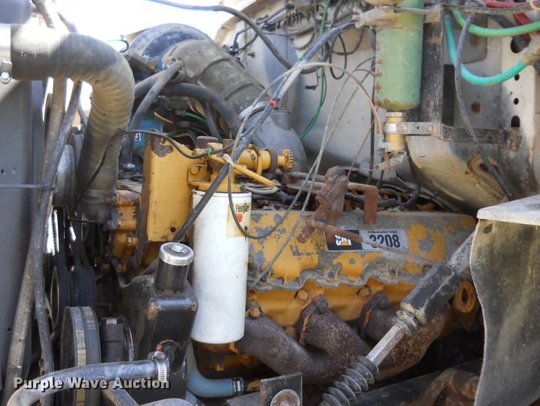 image for item HO9678 1979 Ford 8000  grain truck