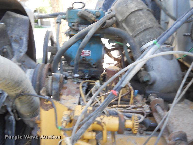 image for item HO9678 1979 Ford 8000  grain truck