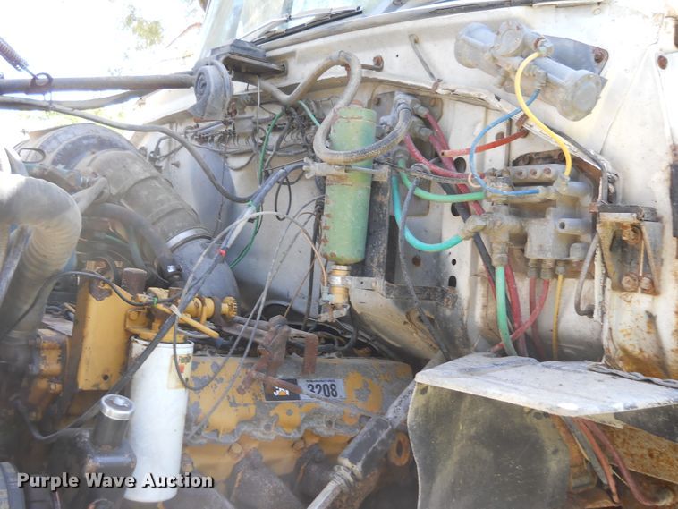 image for item HO9678 1979 Ford 8000  grain truck