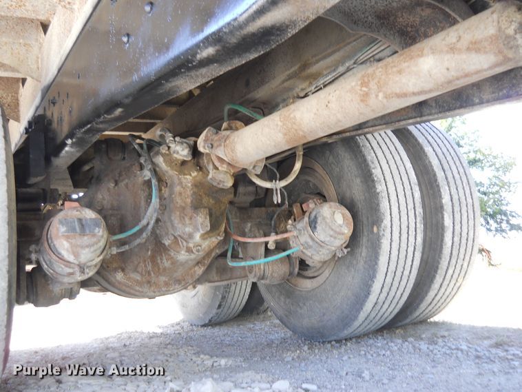 image for item HO9678 1979 Ford 8000  grain truck