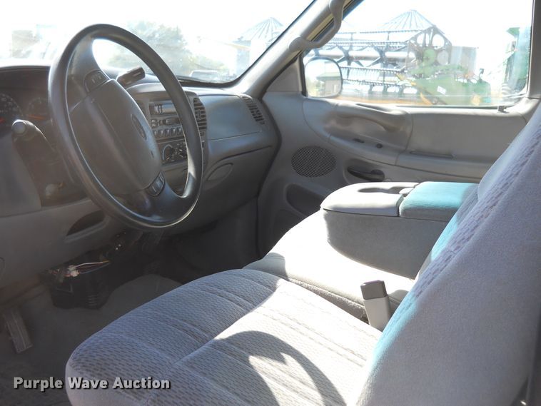 image for item HO9682 1998 Ford F150  SuperCab pickup truck