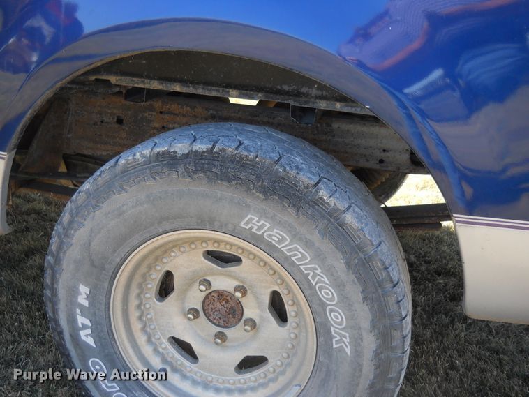 image for item HO9682 1998 Ford F150  SuperCab pickup truck