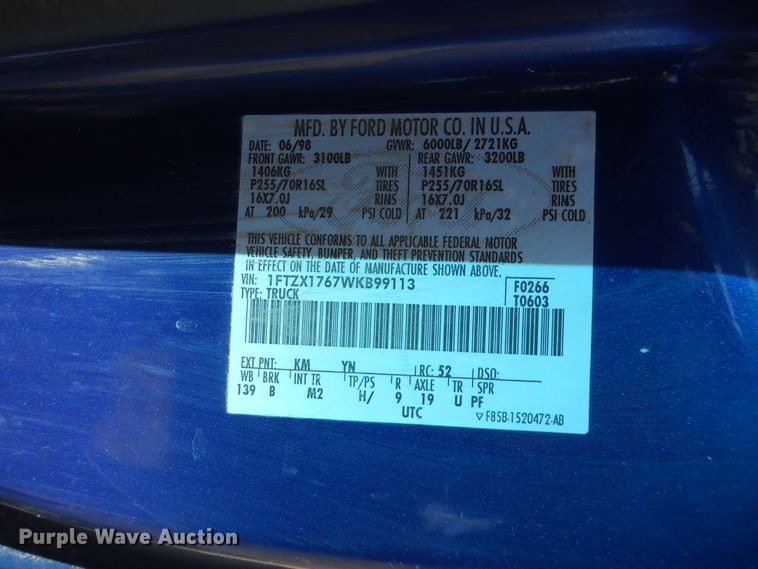 image for item HO9682 1998 Ford F150  SuperCab pickup truck