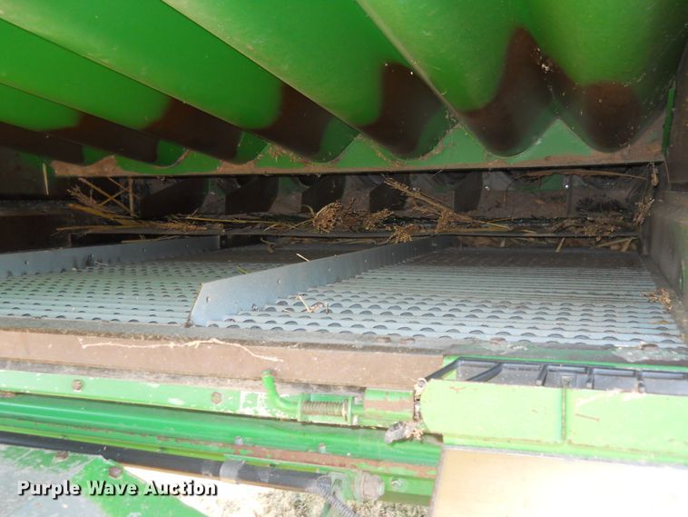 image for item HO9683 1988 John Deere 8820 Titan II combine