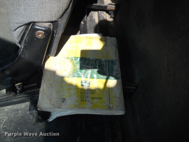 image for item HO9683 1988 John Deere 8820 Titan II combine