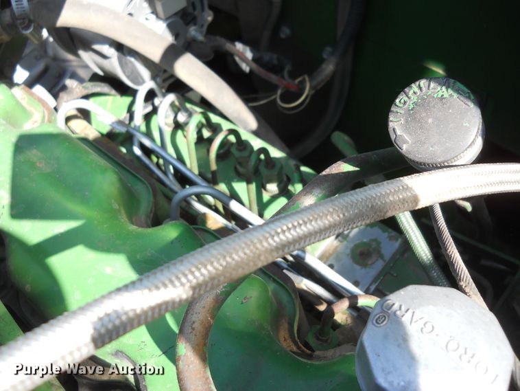 image for item HO9683 1988 John Deere 8820 Titan II combine