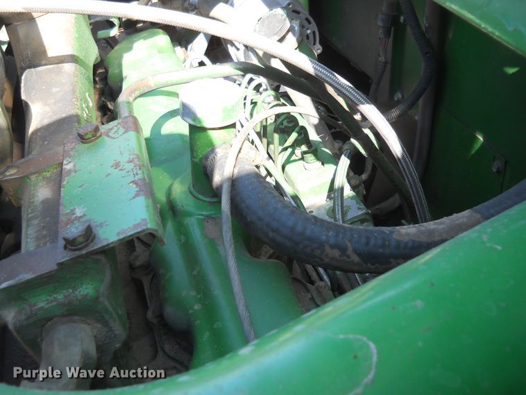 image for item HO9683 1988 John Deere 8820 Titan II combine